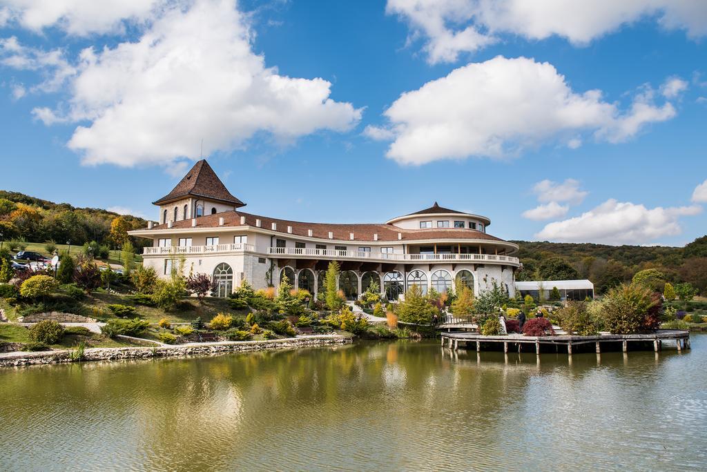 Sungarden Golf&Spa Resort Cluj-Napoca Exterior foto